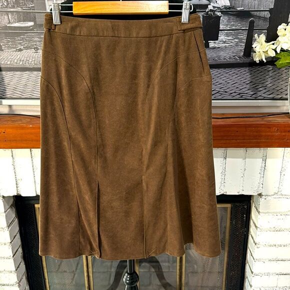 Larry Levine Women Skirt Brown Small Size 4 Fit Flare Knee Length - Picture 3 of 5